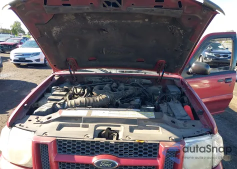 2001 Ford Explorer Sport Trac из США, поврежденный, VIN 1FMZU77EX1UA42610